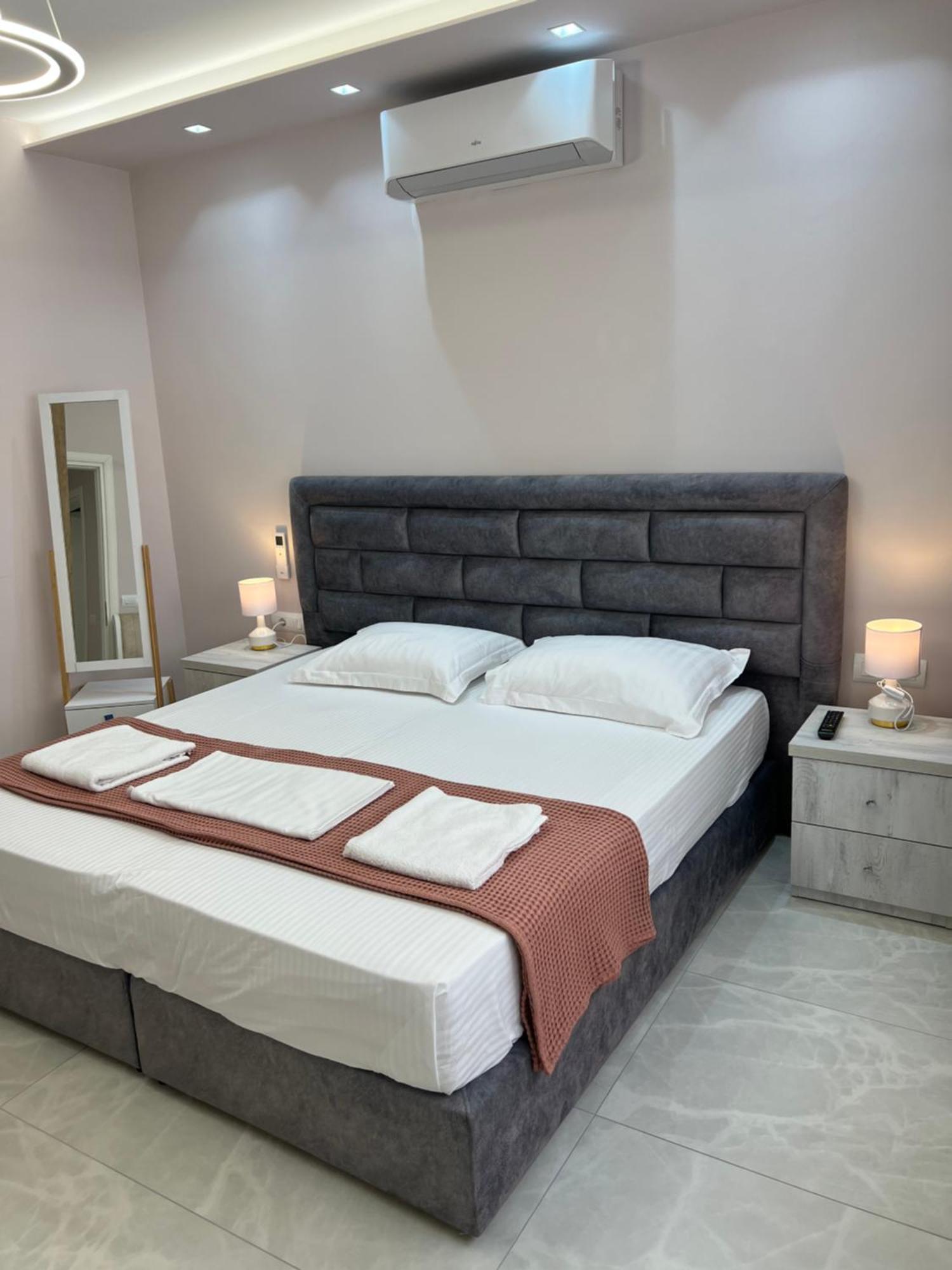 Saranda Luxury Apartments Exteriör bild
