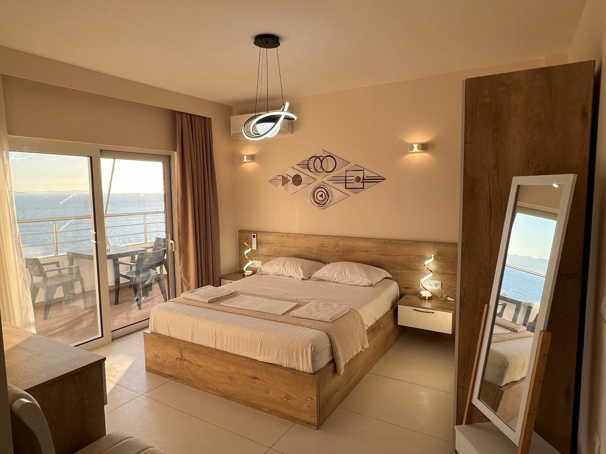 Saranda Luxury Apartments Exteriör bild